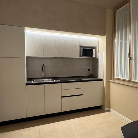 Dv Garda Suite Campione del Garda Buitenkant foto