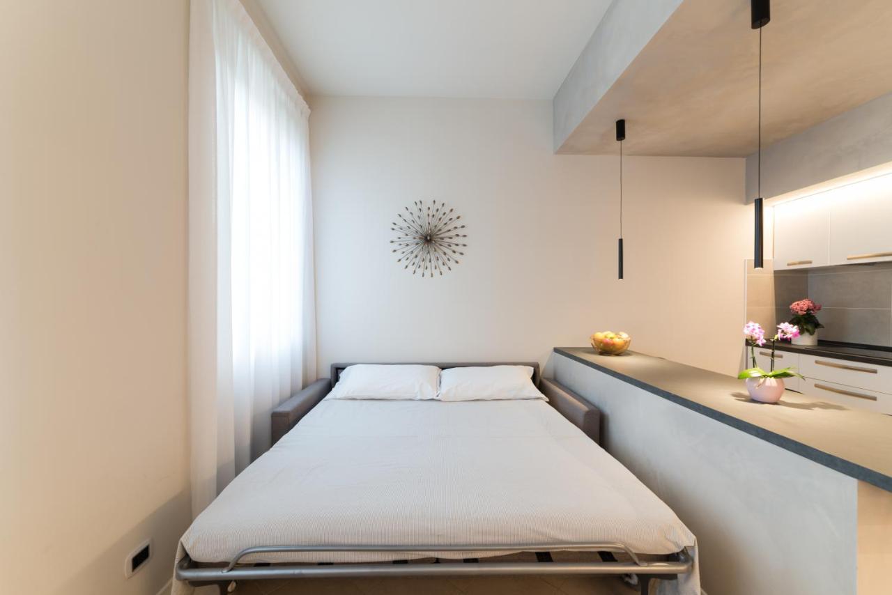 Dv Garda Suite Campione del Garda Buitenkant foto