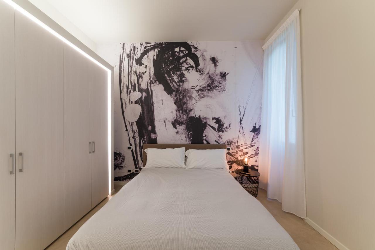 Dv Garda Suite Campione del Garda Buitenkant foto