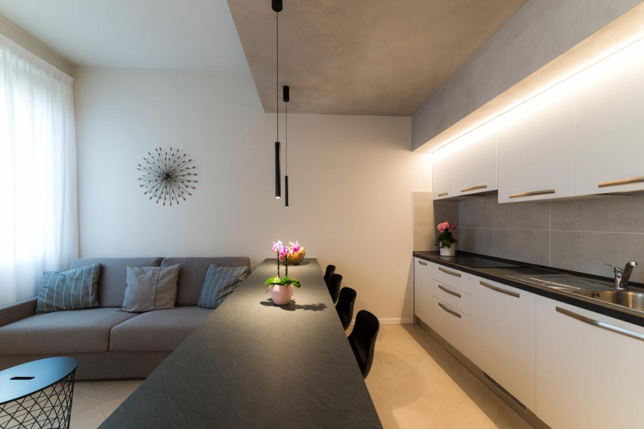 Dv Garda Suite Campione del Garda Buitenkant foto