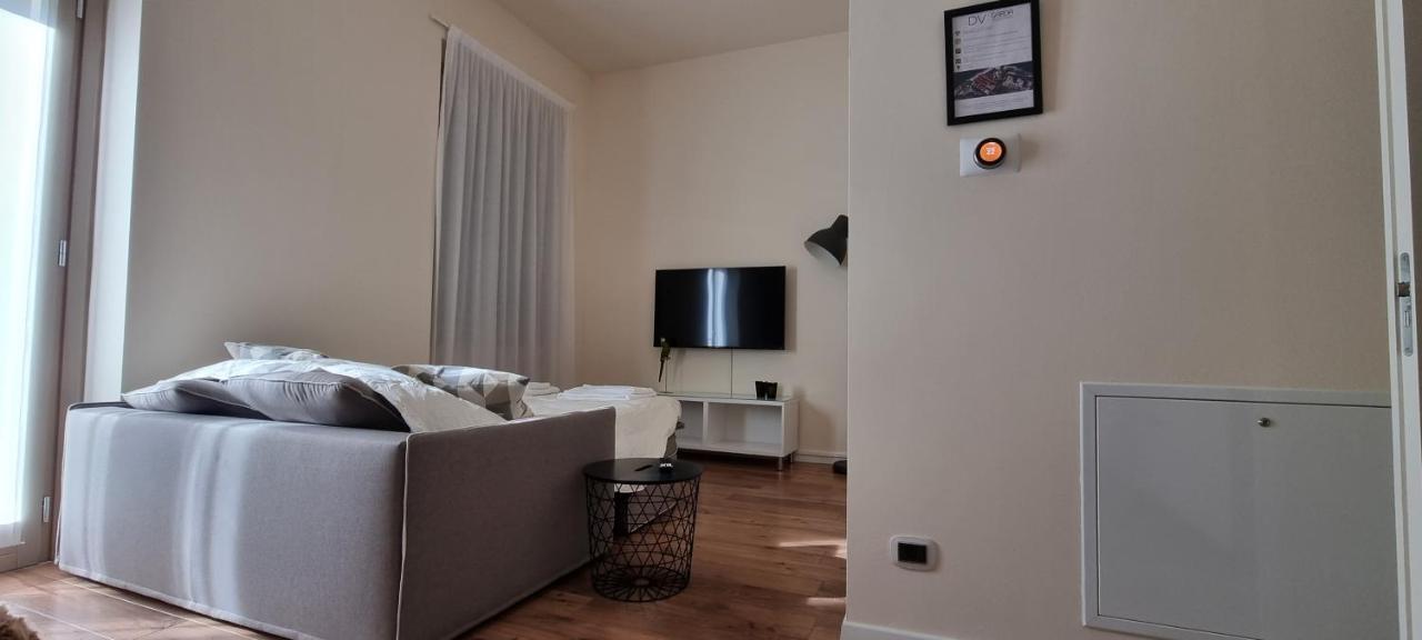 Dv Garda Suite Campione del Garda Buitenkant foto